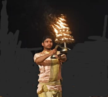 Maha Kumbh Mela Tour with Varanasi Ganga Aarti