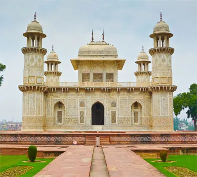 Taj Mahal with Buddhist Pilgrimage Tour