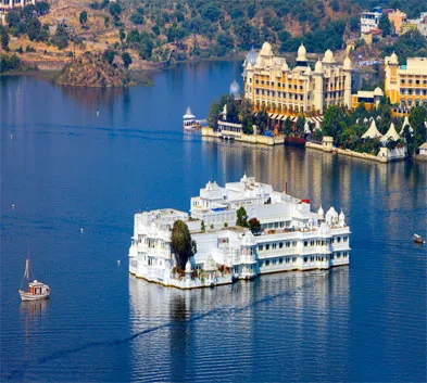 Golden Triangle with City of Lakes Udaipur