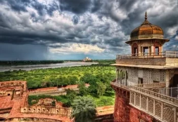 Overnight Agra Trip from Delhi