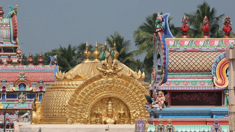 Arupadai Veedu Group Tour - The Six Sacred Temples of Murugan